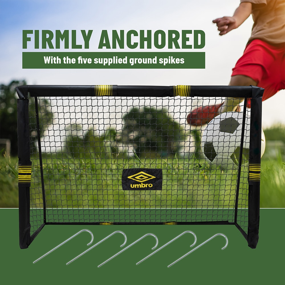 Umbro fodboldmål 300 x 200 cm / fodboldmål med net og jordspyd / mål til haven