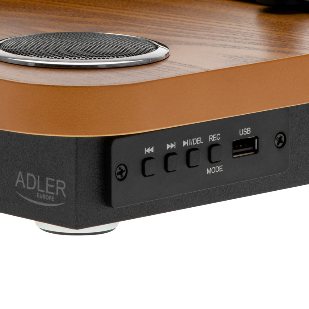 Skivspelare med USB-inspelning, Bluetooth och tre hastigheter