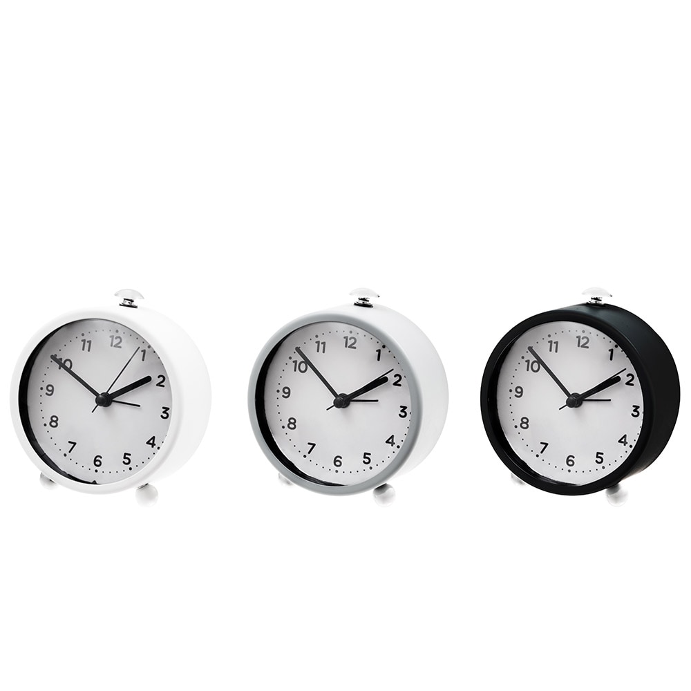 Rund väckarklocka med metallhölje och tyst urverk – 10 cm
