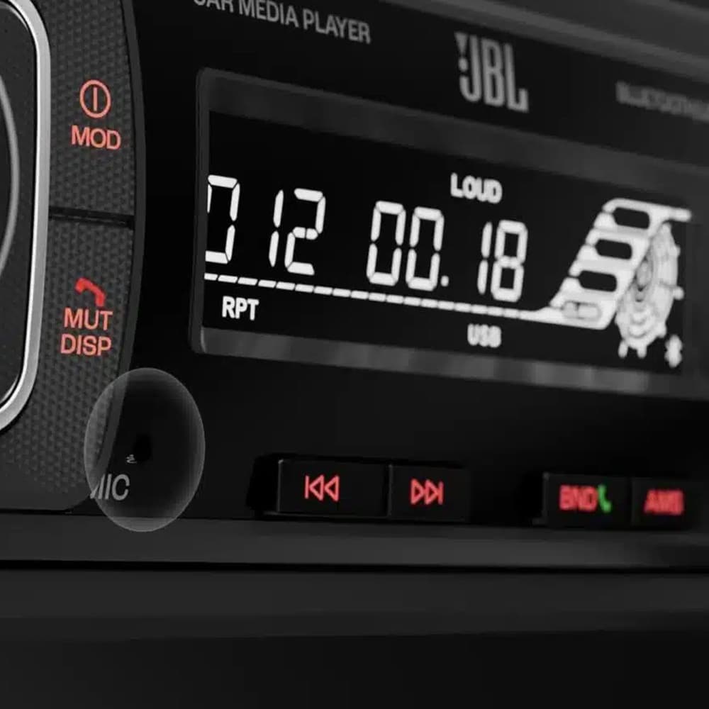 JBL Celebrity 150 Autostereot bluetoothilla varustettuna
