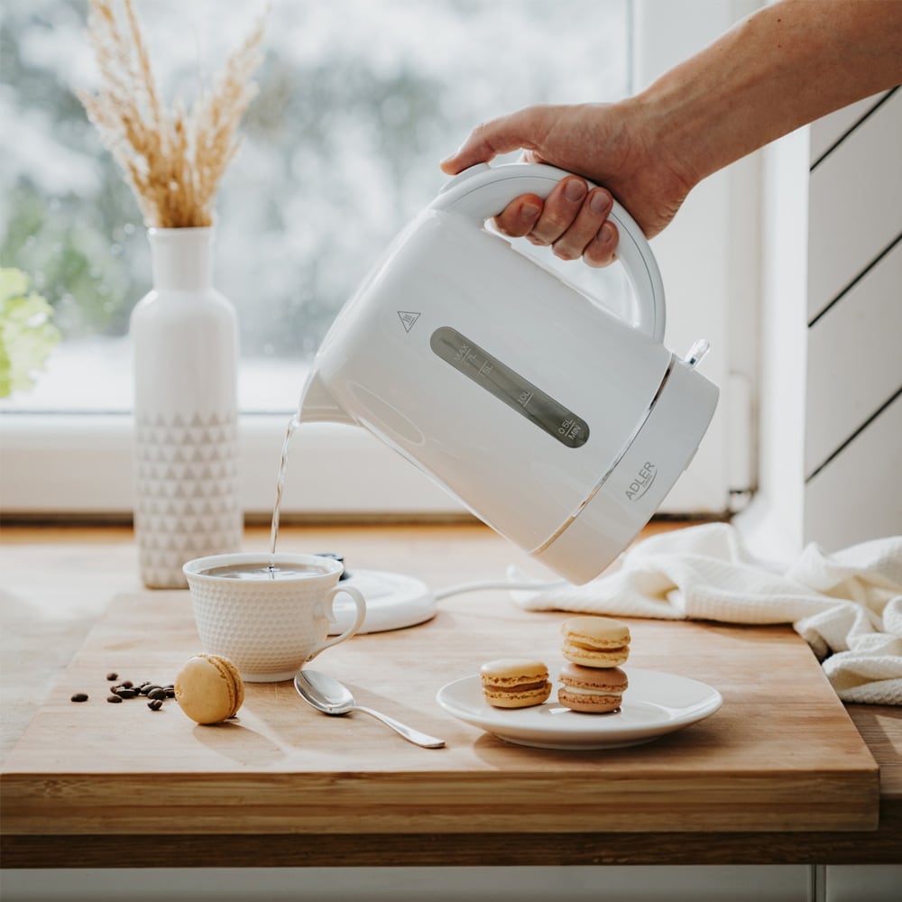 Vattenkokare 1,7L med kalkfilter och automatisk avstängning - Vit