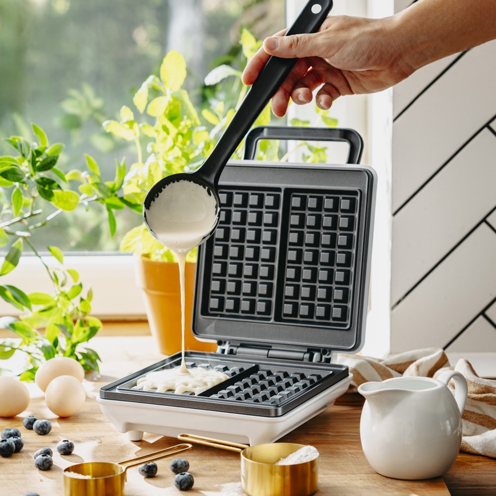 Våffeljärn 1800 W med non-stickplattor och dubbelgräddning