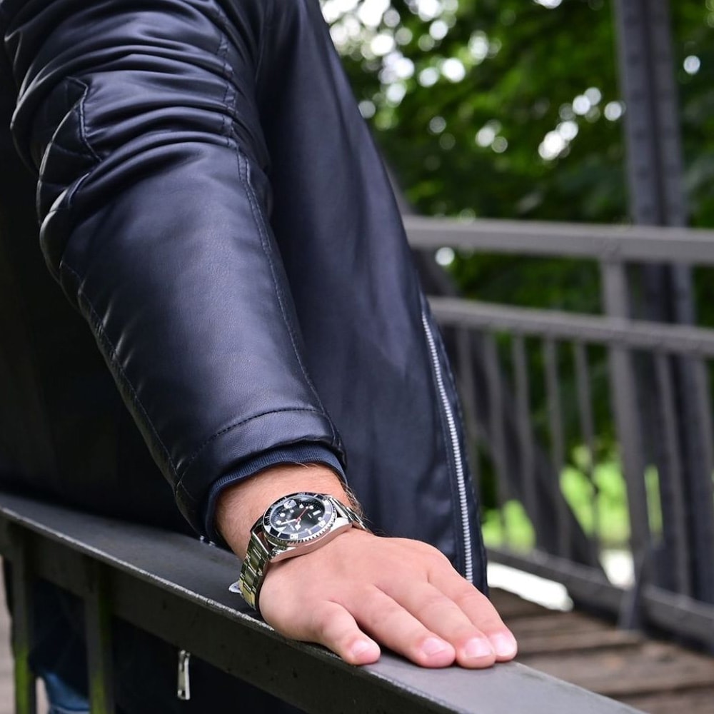 Alain Miller Herrklocka 39 mm med svart urtavla och stållänk – Silver/svart