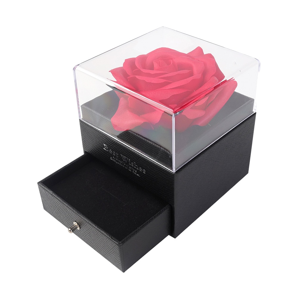 Presentbox med vacker ros / presentask med ros / smyckesask med ros