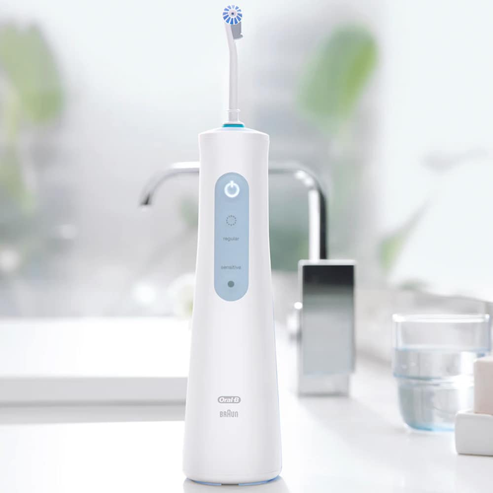 Oral-B AquaCare 4 mundusch vit / hydropulsator med Oxyjet / vattenflosser för daglig mellanrumsrengöring