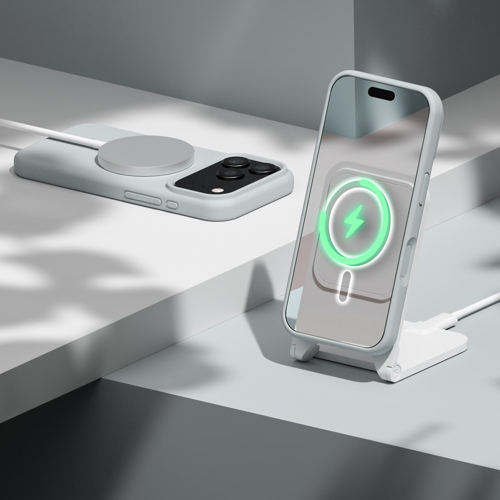 Etteri Silicone MagSafe-skal i silver för iPhone 17/18 Pro / Silikonfodral / Mjukskal