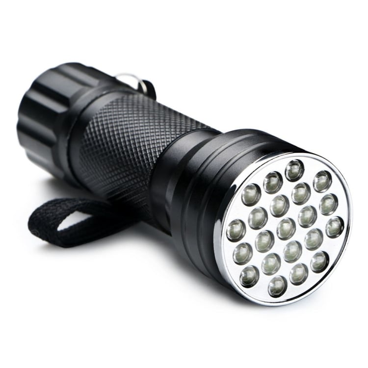 UV 21 LED 395NM Ultra Violet Taskulamppu - Tunnistaa Koiran virtsan