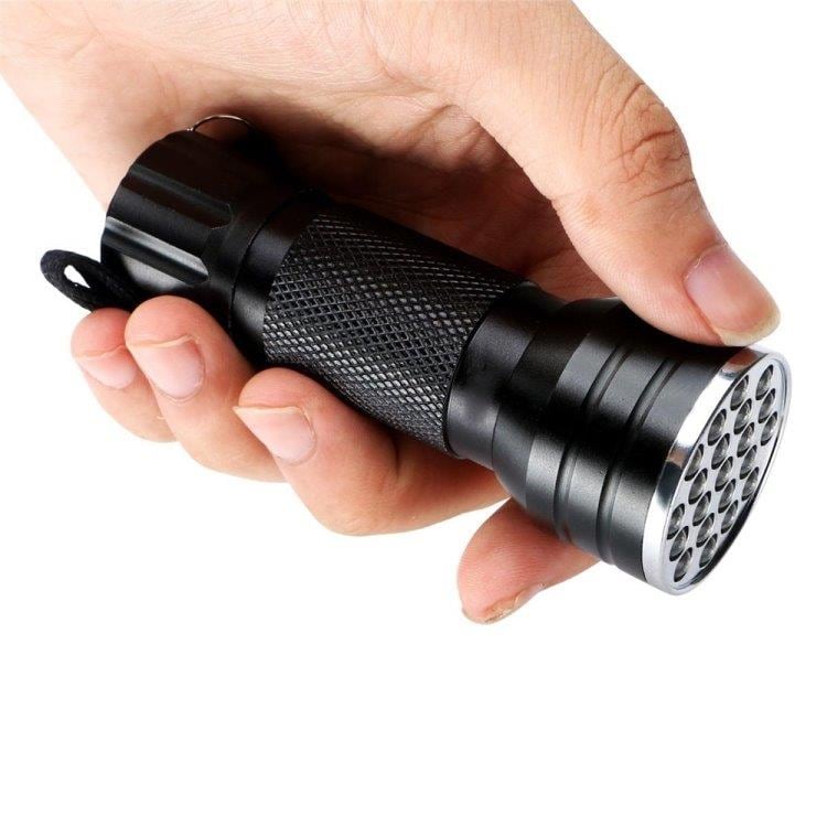 UV 21 LED 395NM Ultra Violet Taskulamppu - Tunnistaa Koiran virtsan