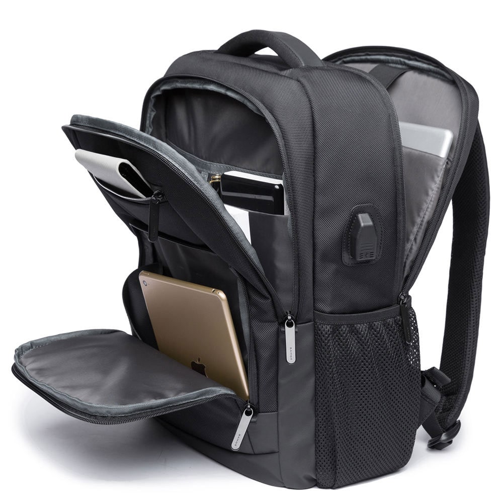 Ryggsäck med USB- och ljudutgång – 40x20x50 cm