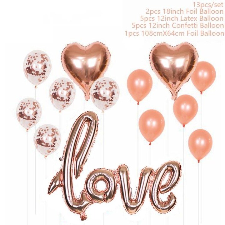 Ett set ballonger med kärlekstema