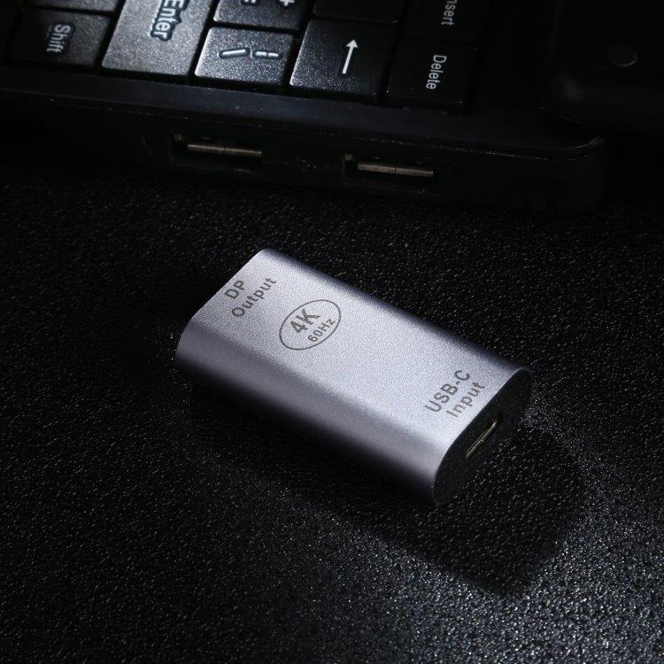 Adapter med USB-C till DP-Port