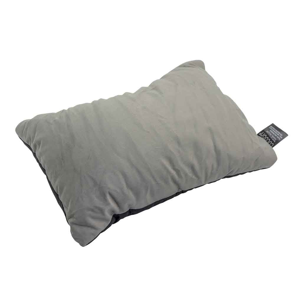 Cocoon resekudde, syntetisk fyllning, nylon/mikrofiberfodral, 29 x 38 cm