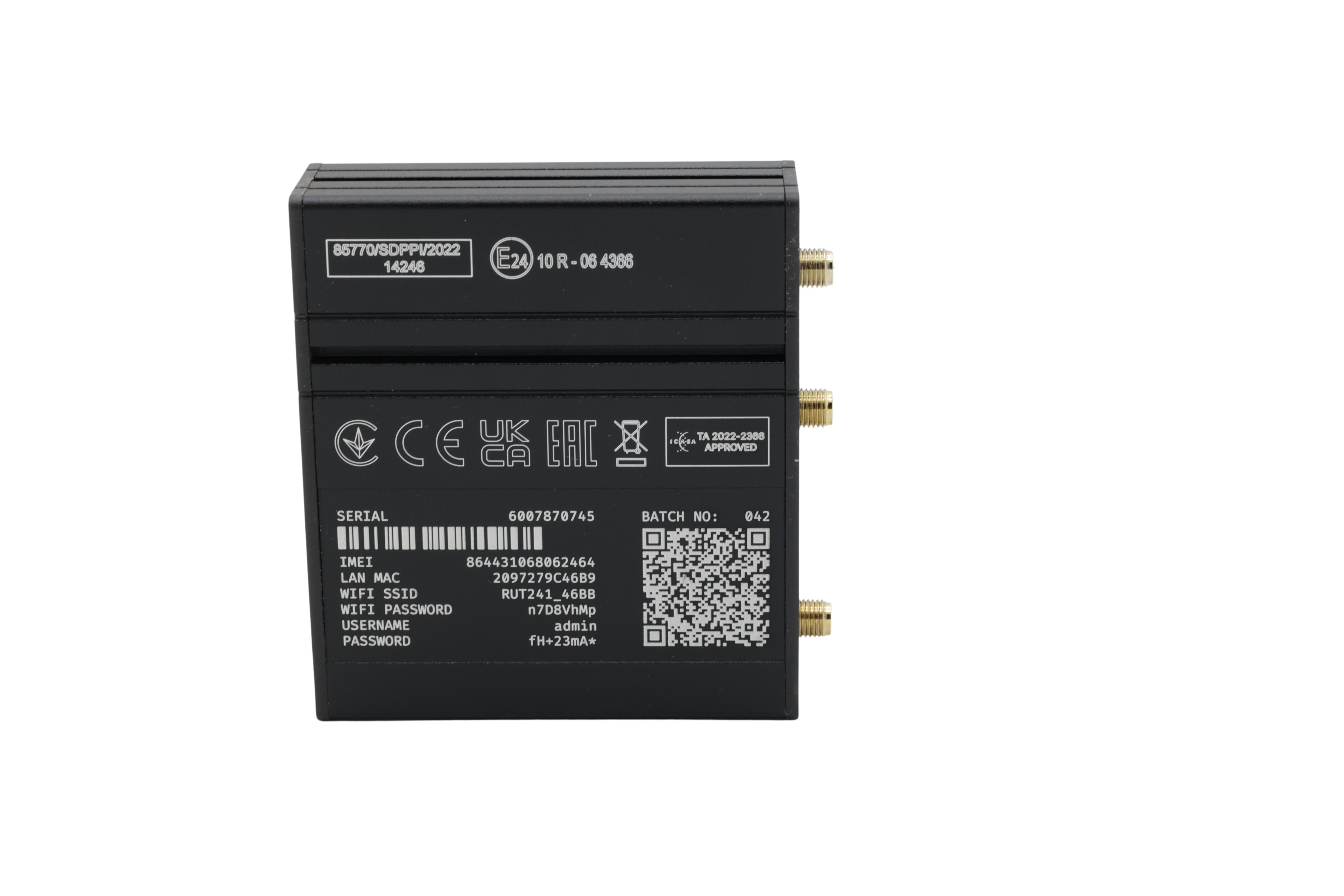 Teltonika RUT241 – kompakt LTE-router med eSIM för industri och IoT