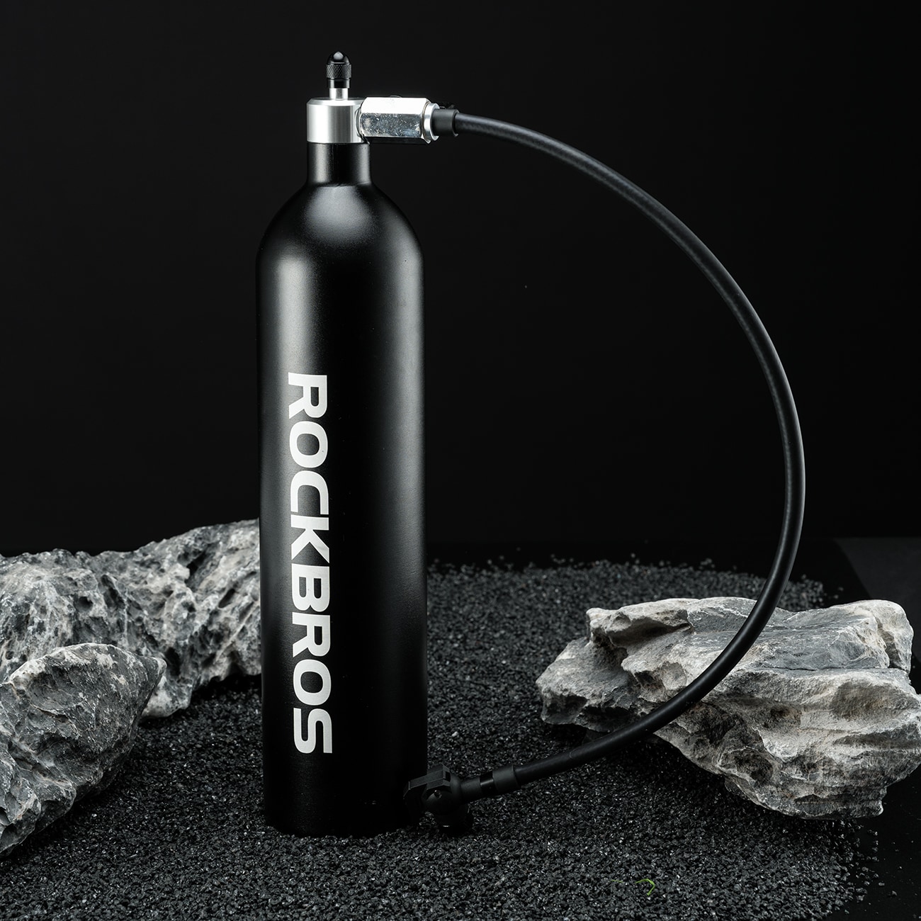 Rockbros Tubeless renkaiden täyttölaite 200 PSI 1.2l - Musta