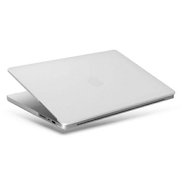 Uniq Claro fodral för MacBook Pro 16'' (2021) - transparent