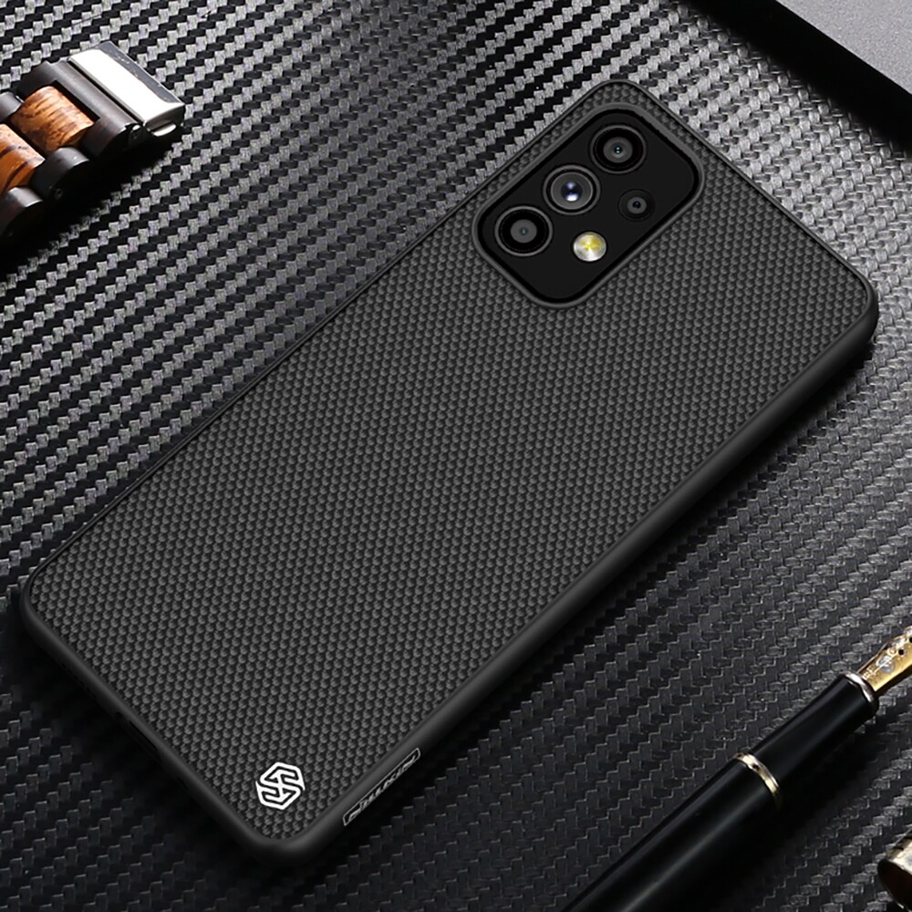 Nillkin Textured Case for Samsung Galaxy A73 - Holdbart etui med gelramme og nylonbagside, sort