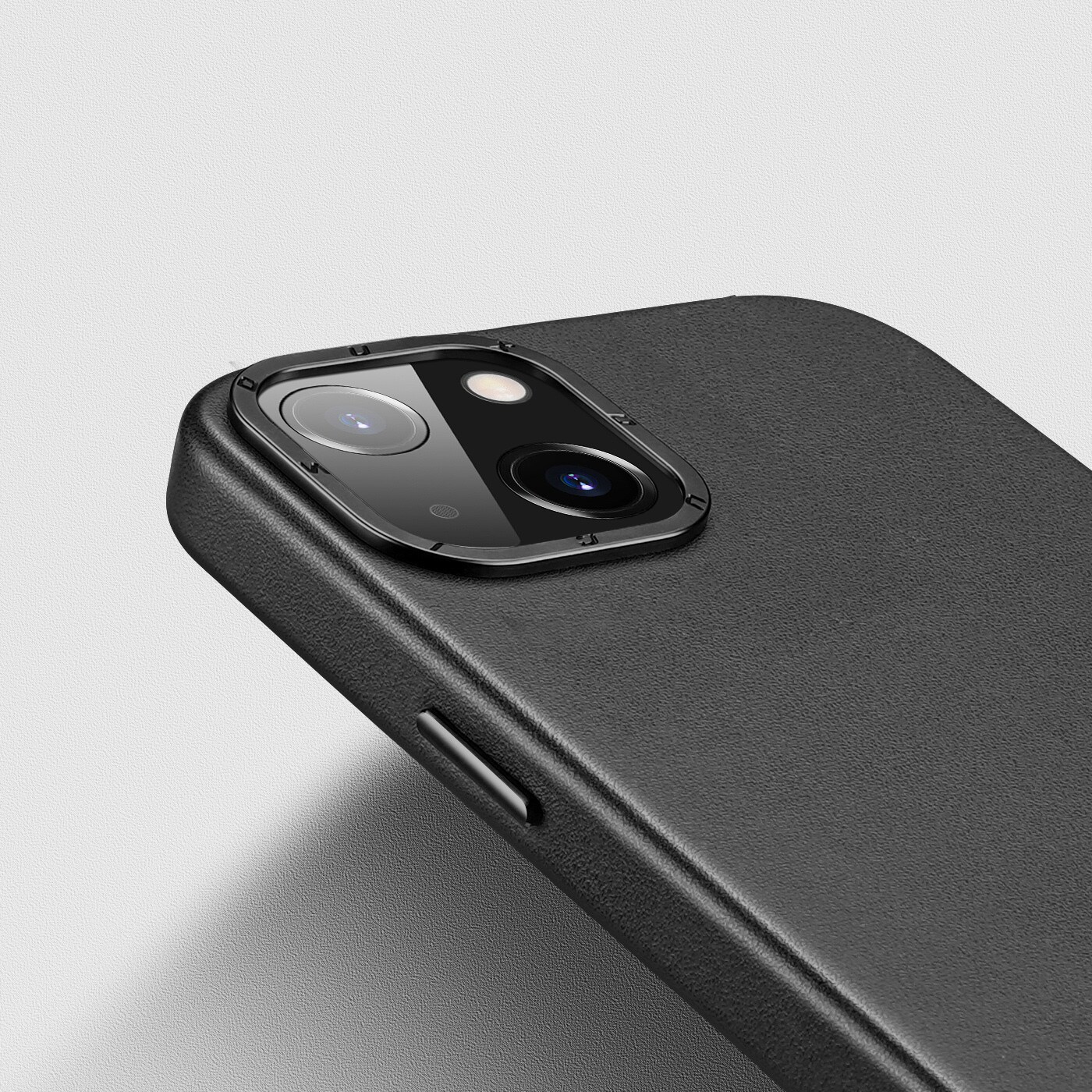 Dux Ducis Grit läderfodral för iPhone 14 Plus Elegant konstläderfodral (MagSafe-kompatibel) Svart