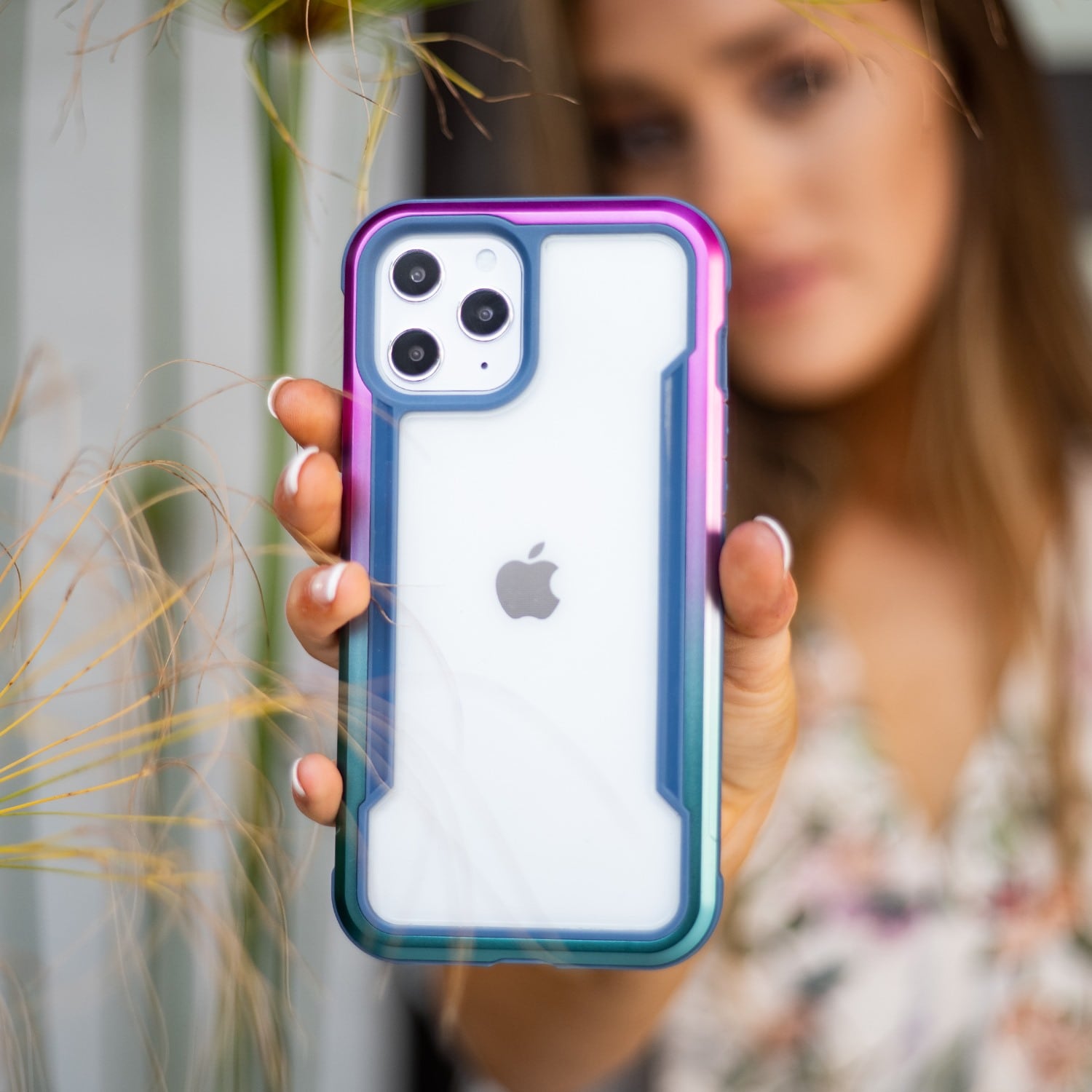 Raptic X-Doria Shield Fodral iPhone 14 Pro bepansrat opalhölje