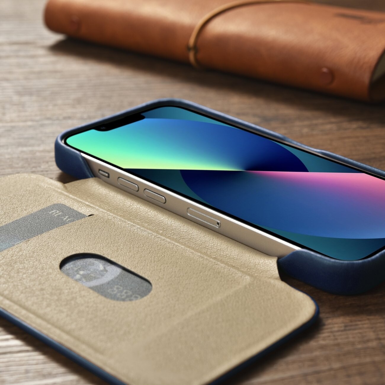 iCarer CE Öl Wax Premium läderfodral iPhone 14 Plus magnetiskt flipfodral MagSafe blå