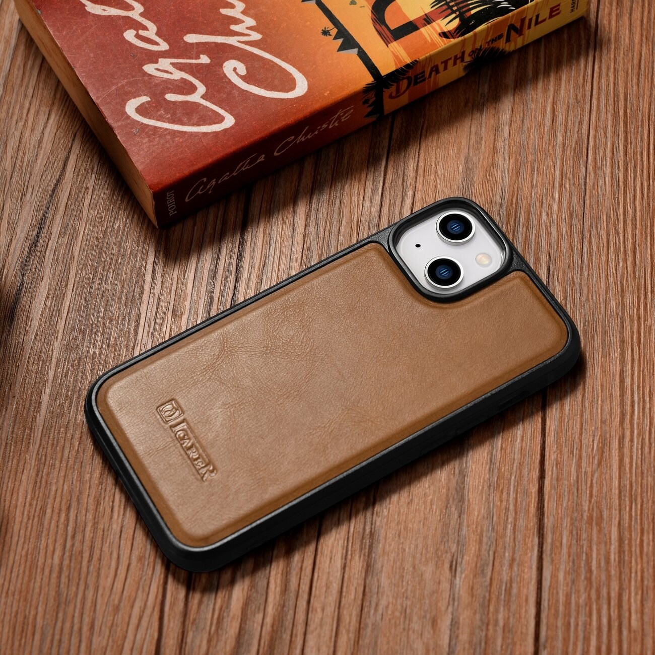 iCarer Läderolja Vaxfodral täckt med naturläder för iPhone 14 Plus brun (WMI14220719-TN)
