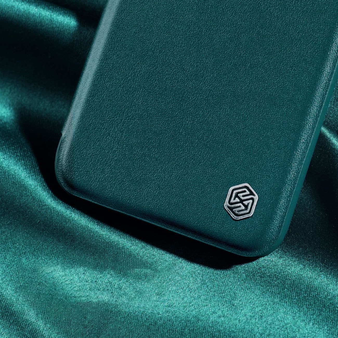 Nillkin Qin Läder Pro Case iPhone 14 Plus Kameraskydd Hölster Skydd Flip Case Svart