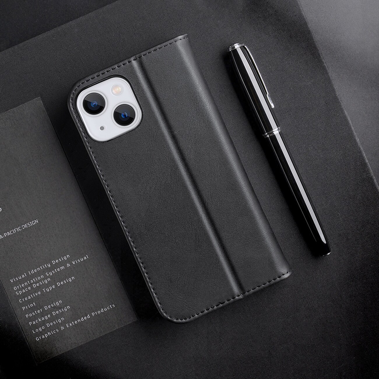 Dux Ducis Hivo Läder Flip Cover Äkta läder Plånbok för kort och dokument iPhone 14 Plus Svart