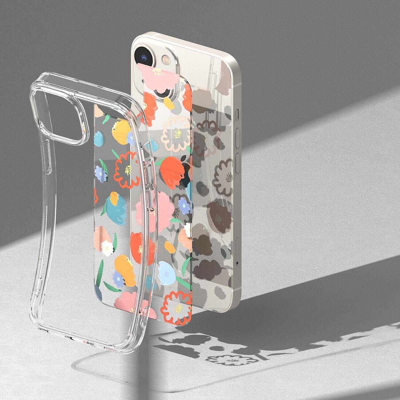 Ringke Fusion Design Pansarskydd med gelram för iPhone 14 Plus transparent (blommig) (FD637E31)