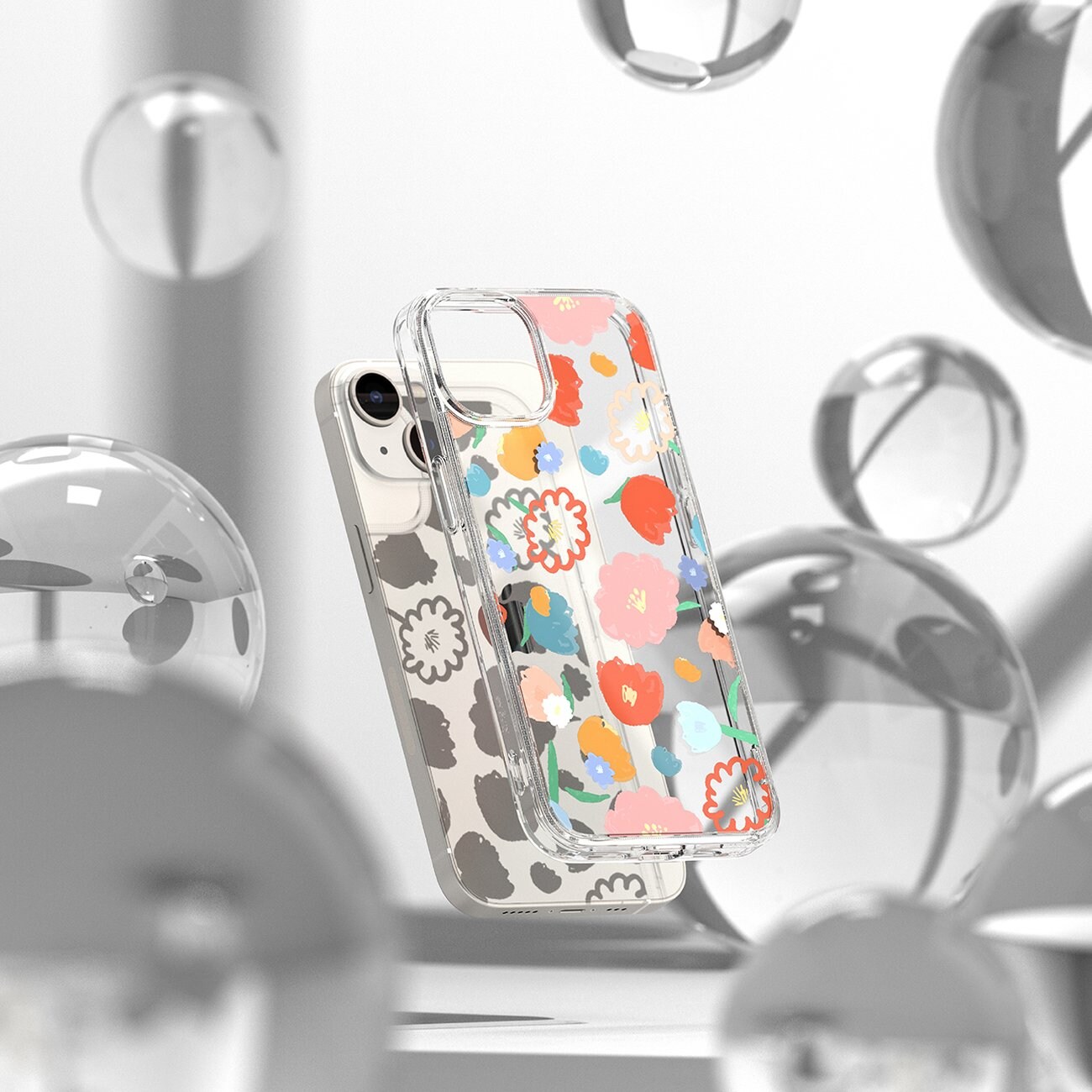 Ringke Fusion Design Pansarskydd med gelram för iPhone 14 Plus transparent (blommig) (FD637E31)