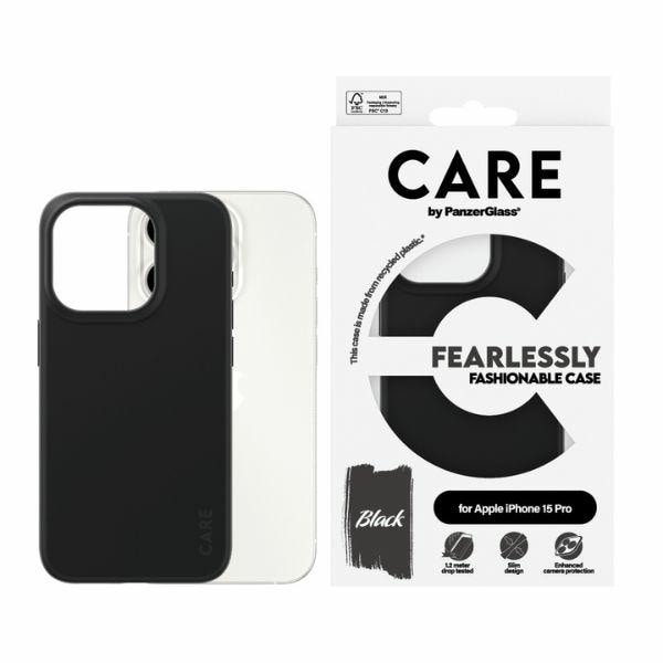 CARE by PanzerGlass Fearlessly Fashionable Fodral för iPhone 15 Pro - Svart