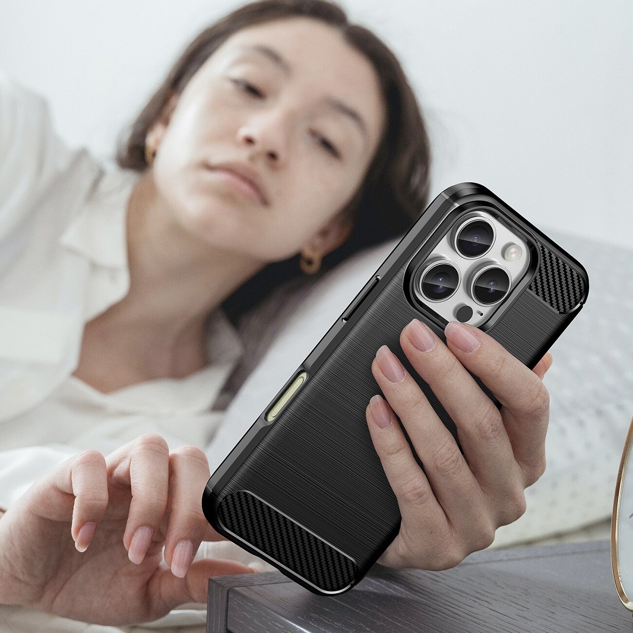 Carbon Case til iPhone 16 Pro Max Silikoneetui - Sort