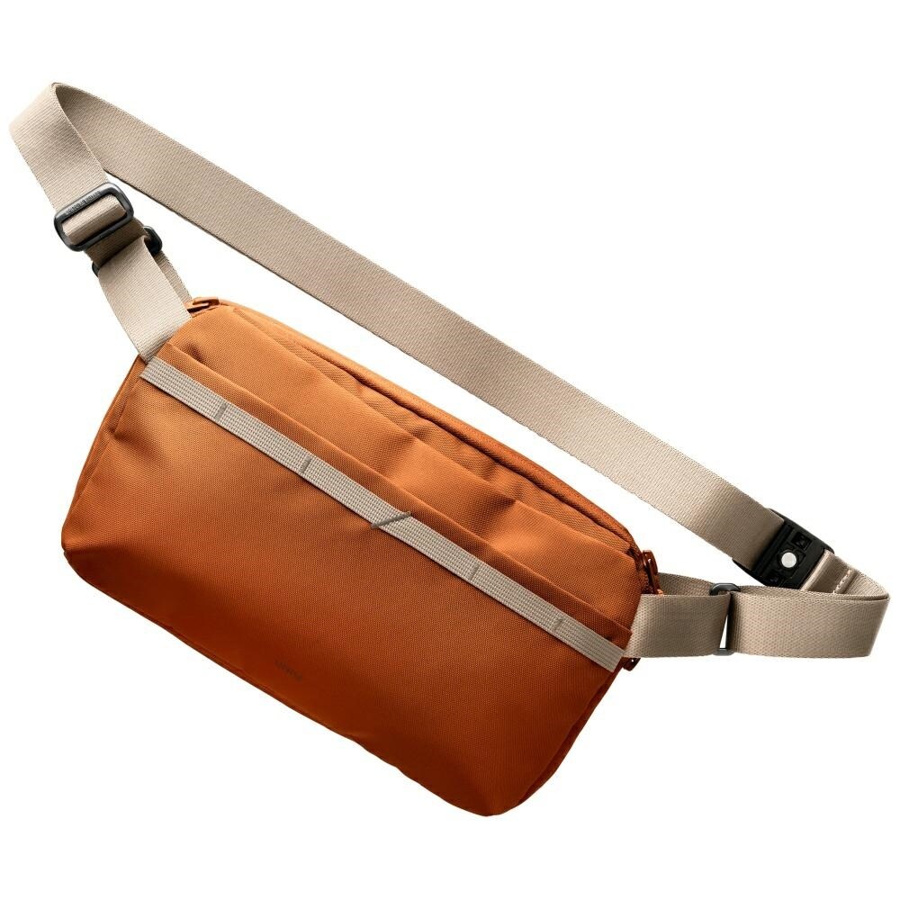 Uniq Crossbody Denver 5L väska - Orange