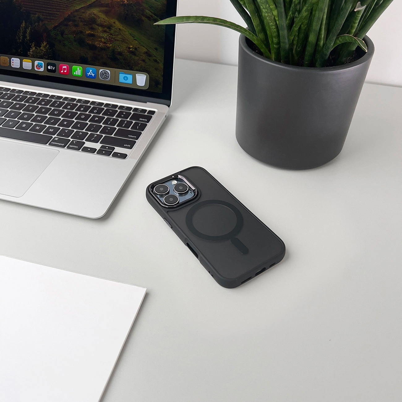 MagSafe-kompatibel modetaske til iPhone 17 Air - sort