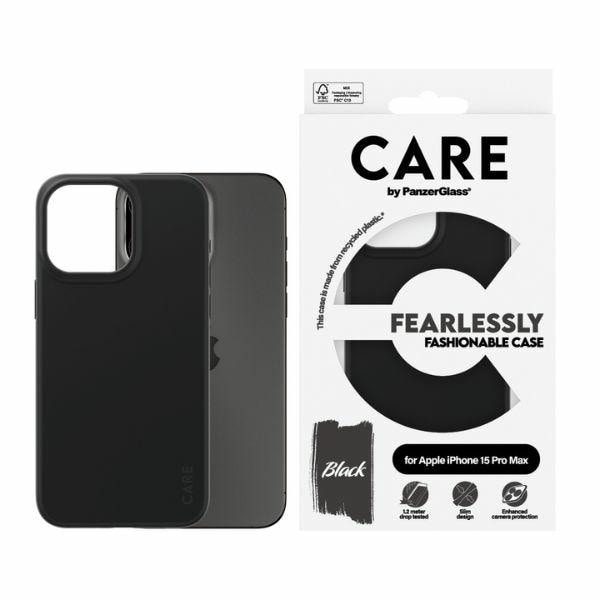 CARE by PanzerGlass Fearlessly Fashionable Fodral för iPhone 15 Pro Max - Svart
