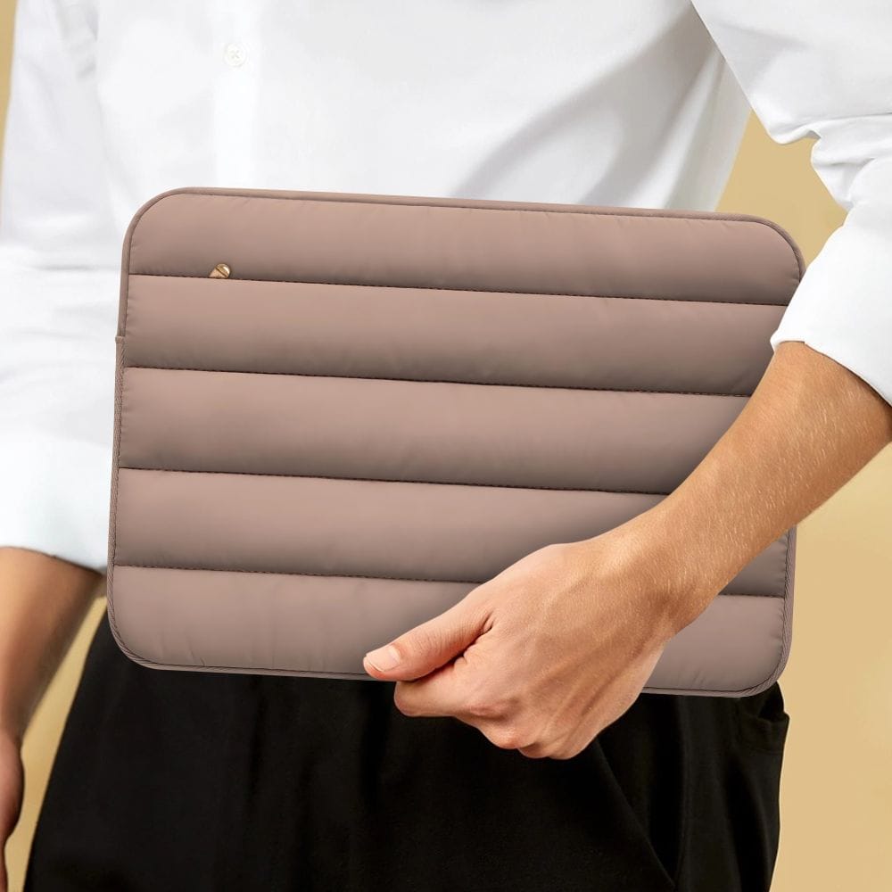 Tech-Protett Fluffig väska för bärbar dator 15-16 - Brun
