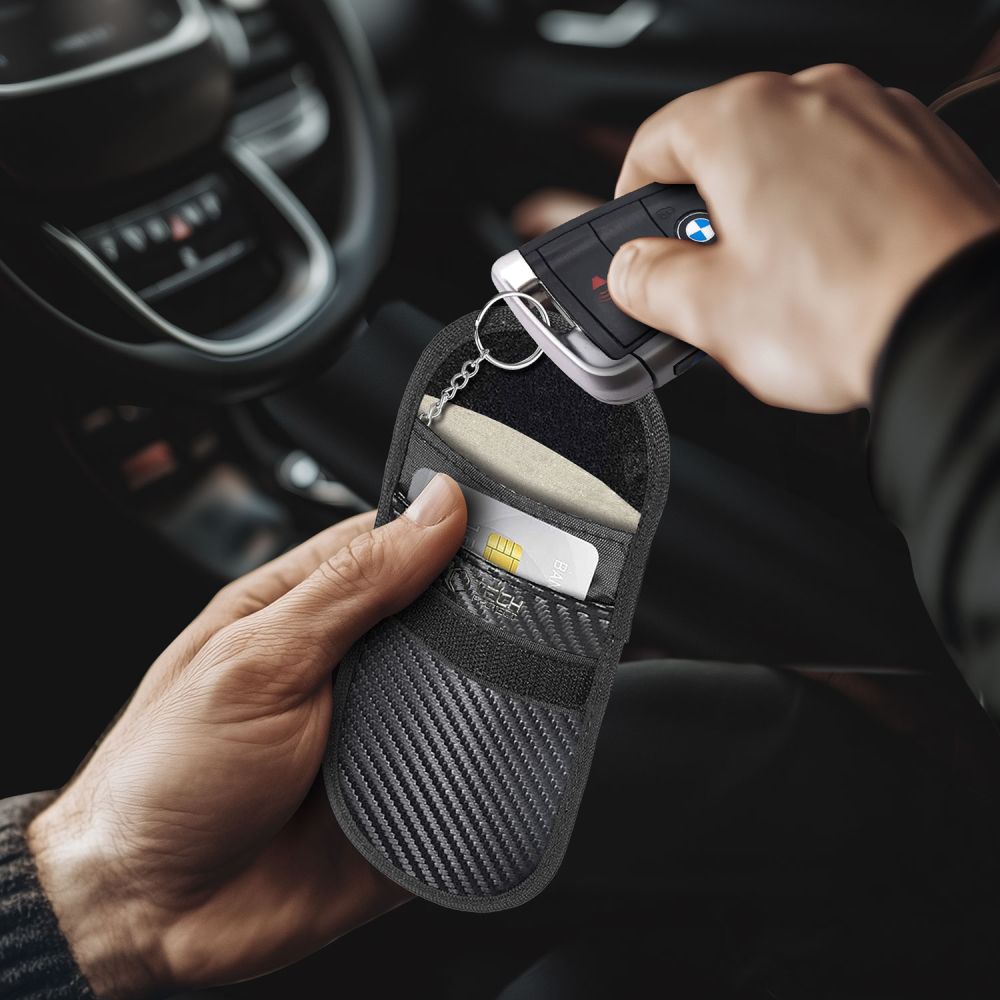 Tech-Protect KLR100 RFID-blokerende etui til bilnøgler - Sort - Carbon