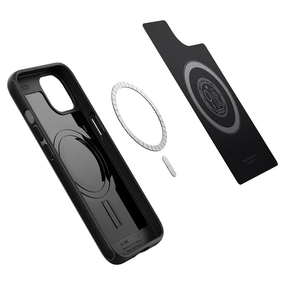 Spigen Mag Armor-etui med MagSafe til iPhone 13 - mat sort
