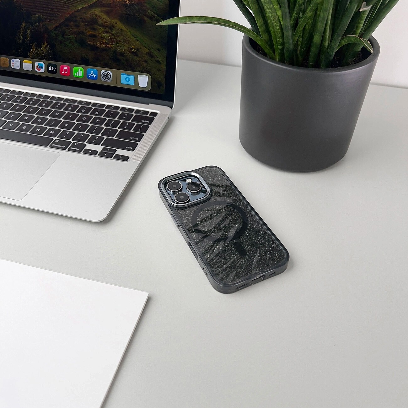 Glitteretui til Samsung Galaxy A57 Kompatibel med MagSafe - Sort