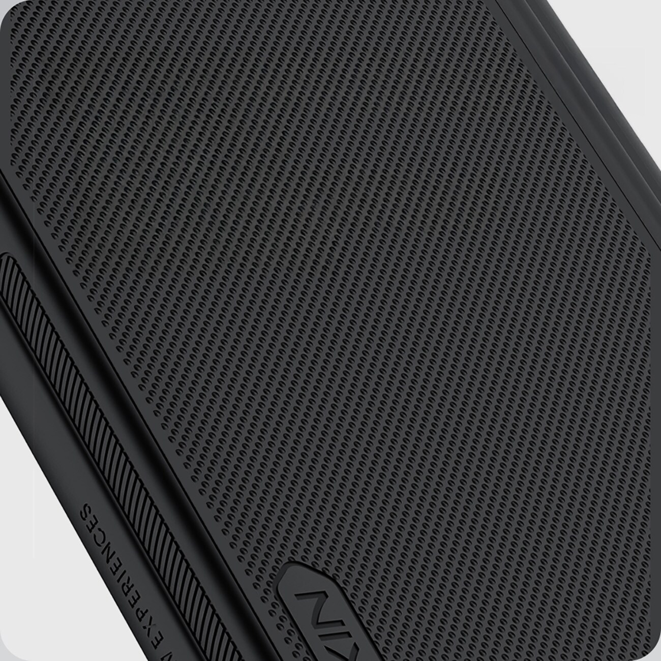 Nillkin Super Frosted Shield Fold magnetisk etui til Galaxy Z Fold 7, MagSafe, S Pen – sort