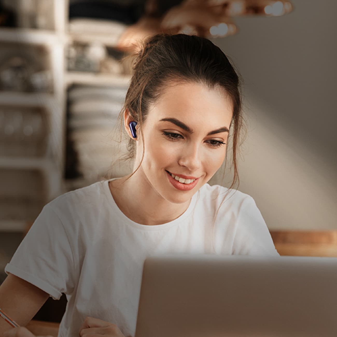 QCY T13X in-ear-hörlurar med ENC, IPX5 och Bluetooth 5.3 – Lila