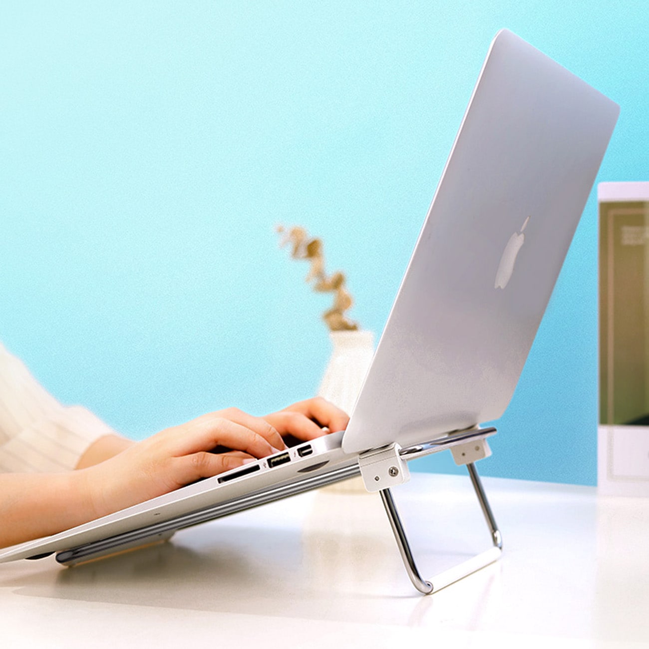 Ugreen justerbart laptopstativ, silver (LP230)