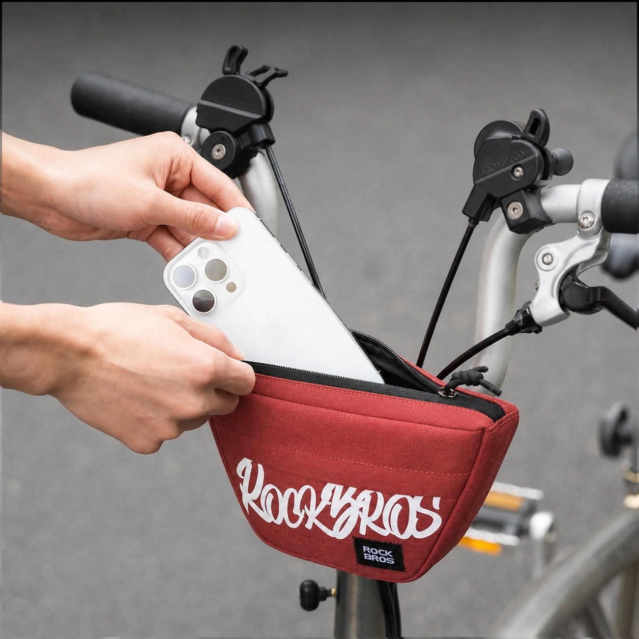 Rockbros G011 Flash Journey cykelväska för trapezformat styre, 0,7 l – röd
