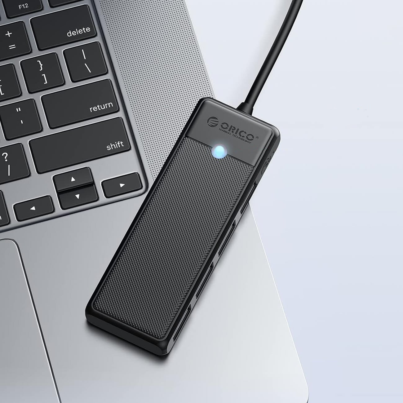 Orico PAPW4A-C3 USB-hubb med 4 portar (4x USB-A 3.0), 0,15 m – svart
