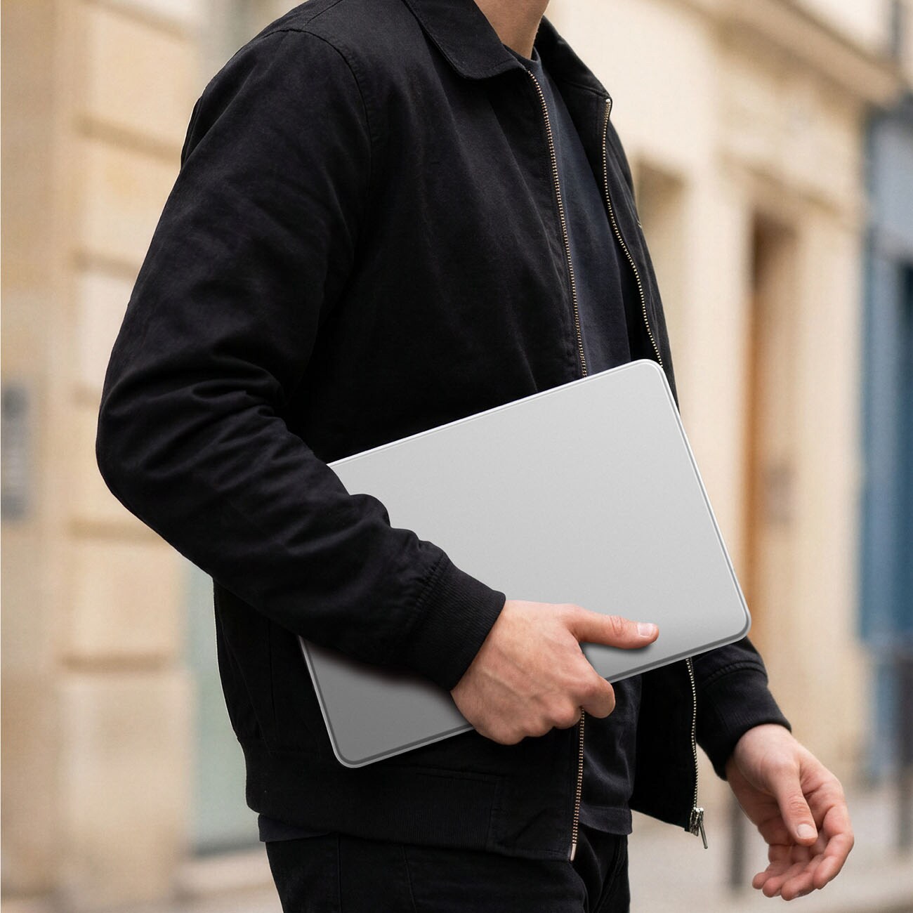 AmazingThing Titan-skal för MacBook Neo 13" – genomskinligt
