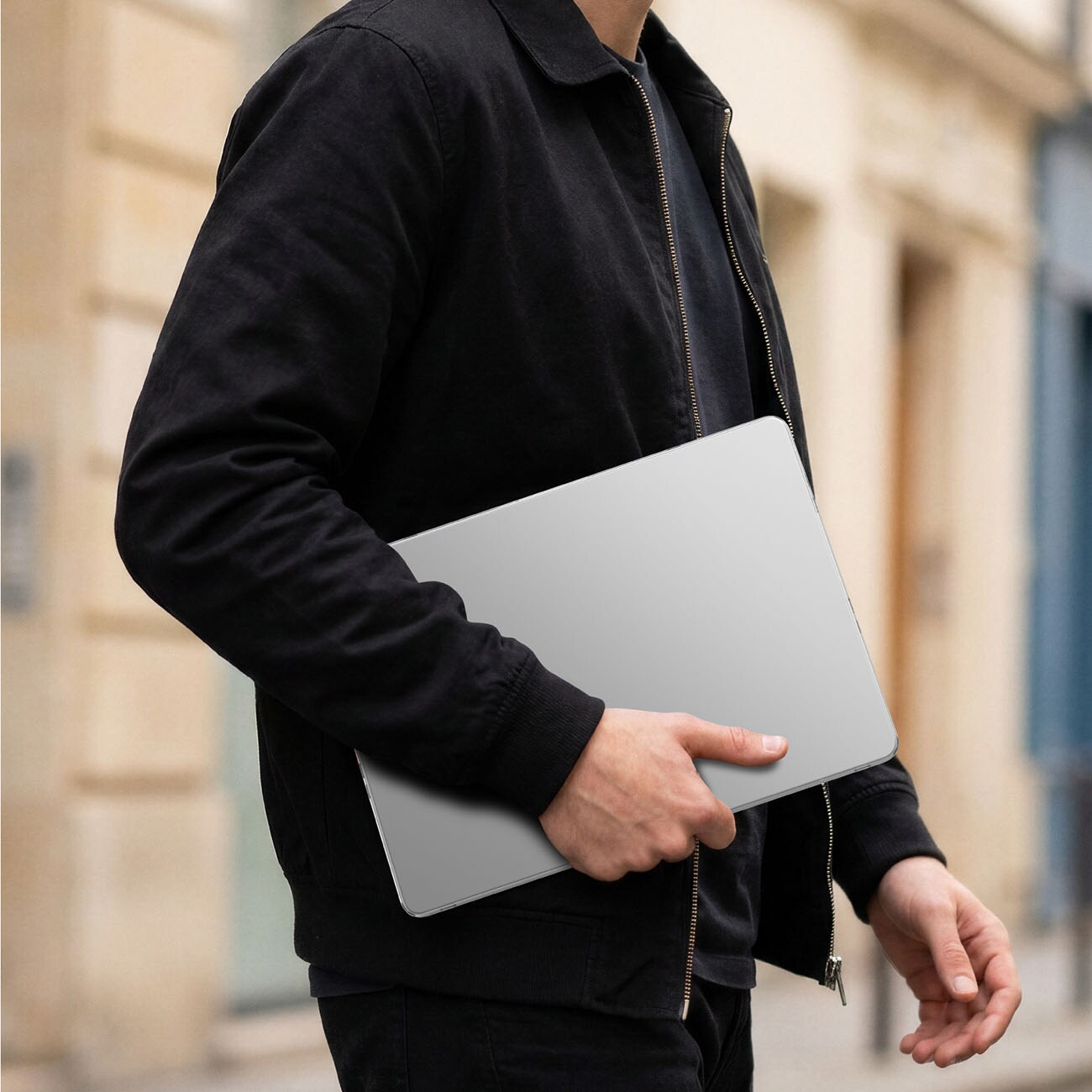 AmazingThing Titan Hardshell-fodral för MacBook Air M5 16" – genomskinligt