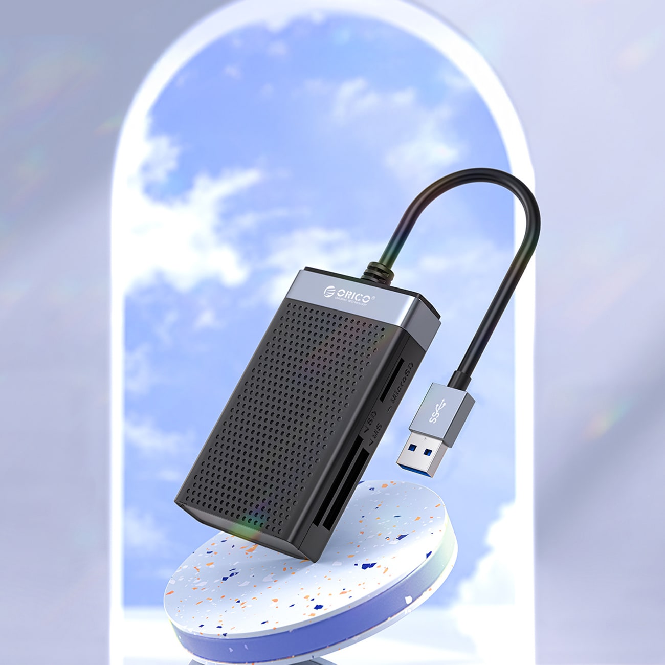 Orico CL4D-A3 USB-A 3.0 SD, microSD, CF, MS 5 Gb/s minneskortläsare – svart och silver