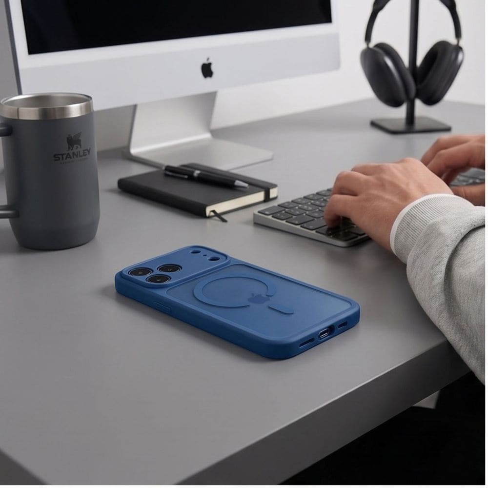 Tech-Protect BasicMag MagSafe-fodral för iPhone 17 Pro / 18 Pro – mörkblått matt