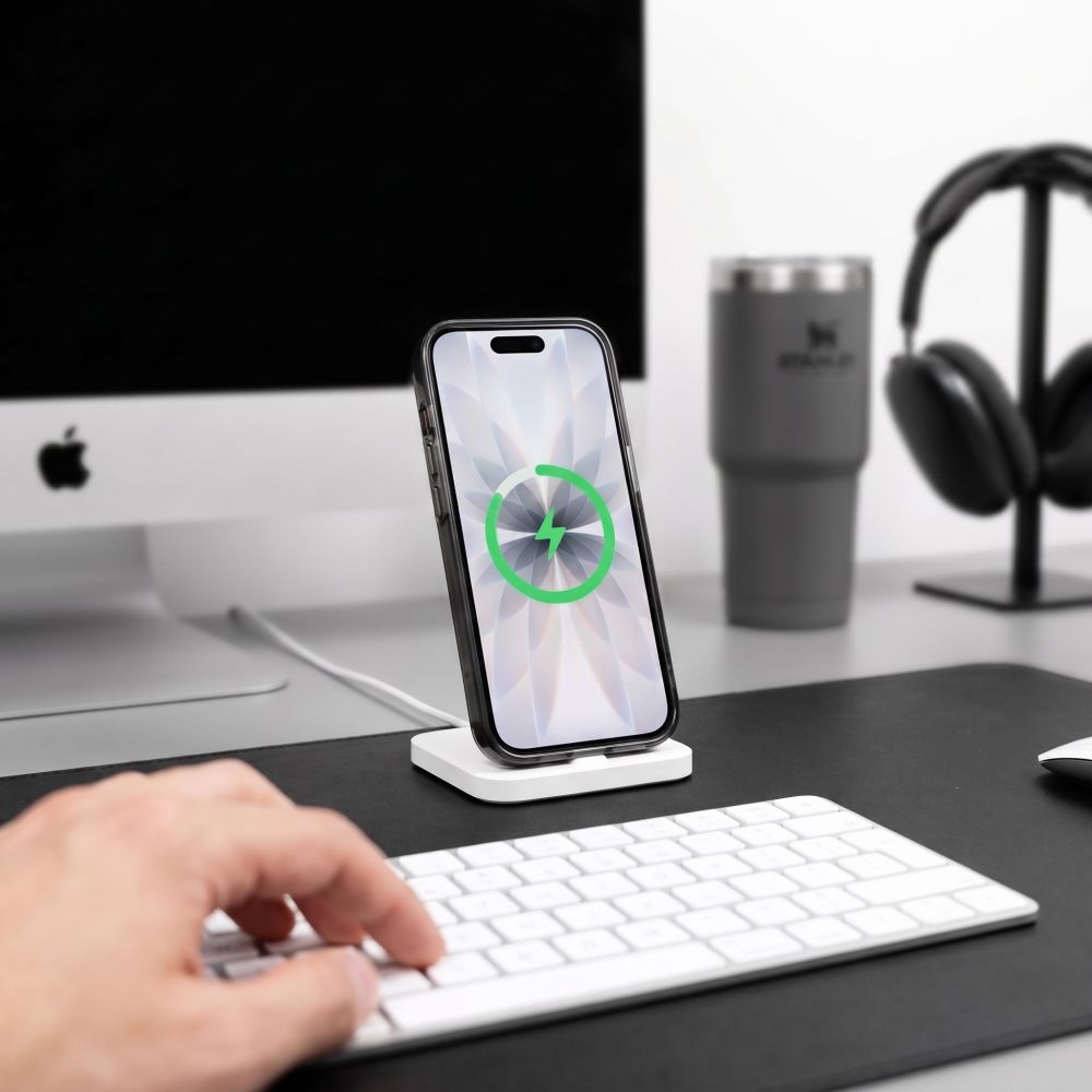 Tech-Protect MagZero MagSafe-fodral för iPhone 17 – matt svart