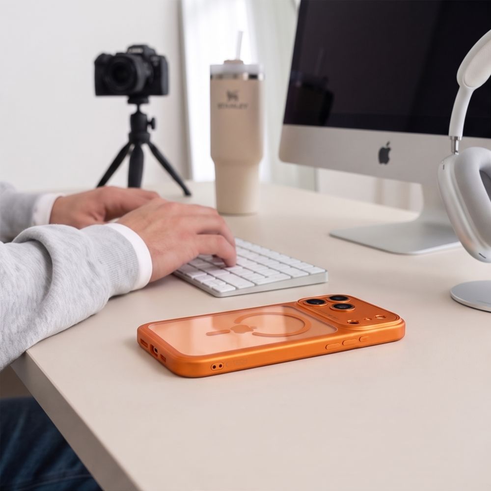 Tech-Protect MagPeak MagSafe CC-etui til iPhone 18 Pro / 17 Pro – gennemsigtig orange
