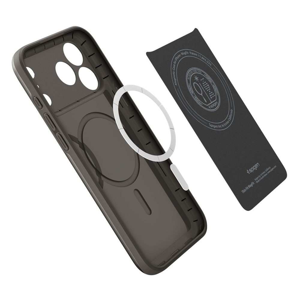 Spigen Thin Fit MagSafe-etui til iPhone 18 Pro / 17 Pro – Sort