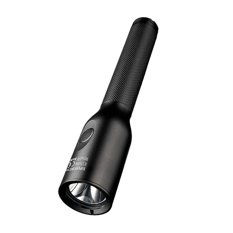 Superfire D6 ficklampa, 220 lm, 210 m räckvidd, 4 lägen